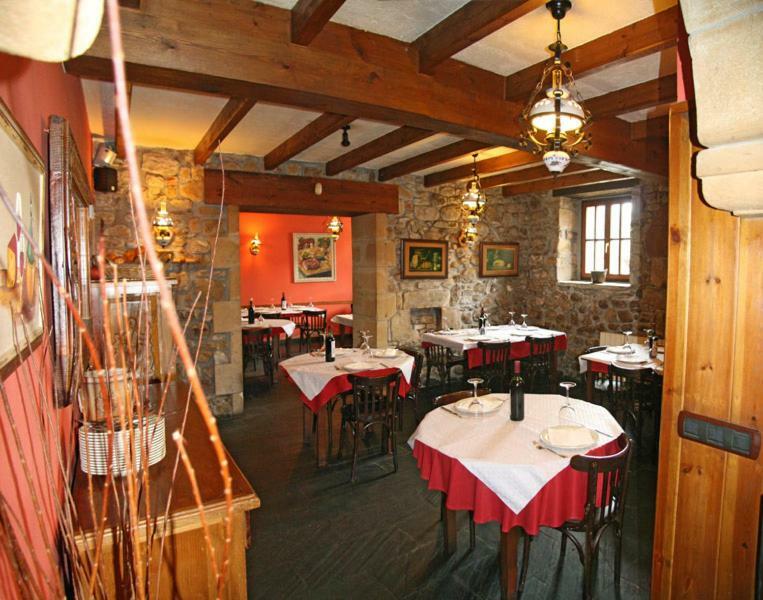 Posada Restaurante Casa Juanchu Adino Eksteriør bilde